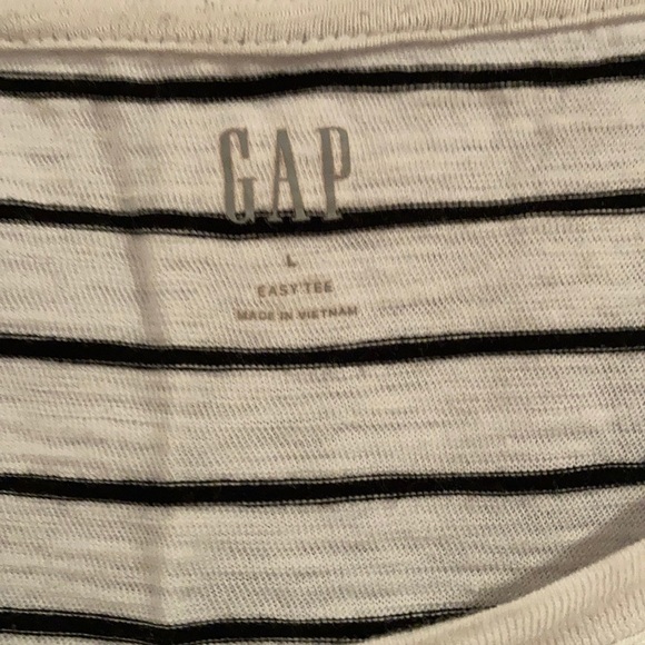 Long sleeve tee from Gap - Picture 3 of 3